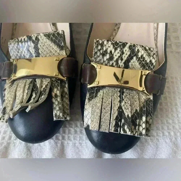 Cole Haan Margarite Black & Snake Print Embossed Tassel Pumps Low Block Heel - Picture 3 of 7